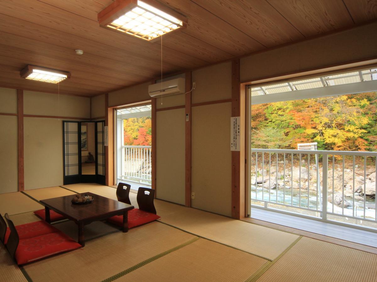 Kiriake Riverside House Nagano Bagian luar foto